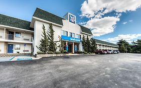 Motel 6-Niantic, Ct - New London